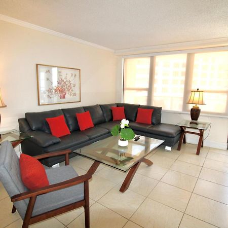 Alexander 1211 Beachfront Condo With Direct Beach Access, 2 Pools, Sauna, Gym Miami Beach Kültér fotó